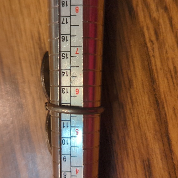 Vintage Native American Turquoise and Mother Of Pearl Ring Face - Picture 8 of 8